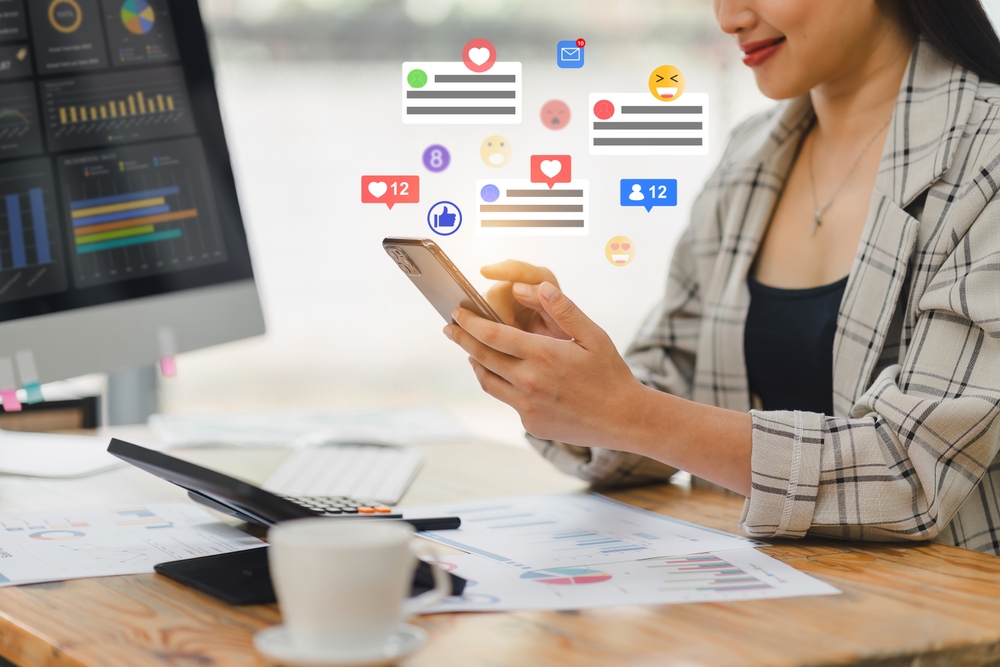 Entertainment & Pop Culture: How Digital Media Is Shaping Modern Trends